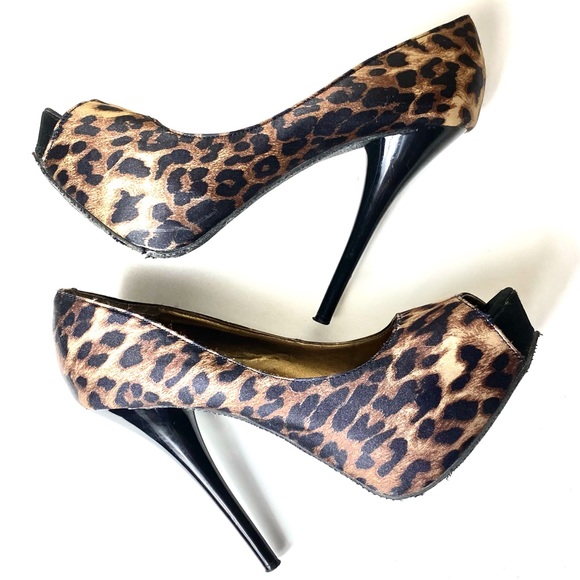Steve Madden Leopard Print Peep Toe Platform Heels Satin High Heel Stiletto 6.5M - Picture 9 of 16
